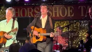Sam Polley & The Jim Cuddy Band - Family Tradition - LIVE