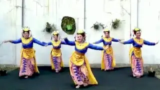 tari renggong manis  -  eSPe Studio