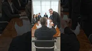 Why Most Founders Stay Invisible &mdash; The New Corporate Roadshow Commercial