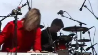 Lovers and Liars - Digging In The Dirt (live @ Buzzfest 2008)