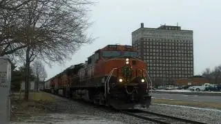 BNSF 998- H1 Dash 9 With K5HLL Horn