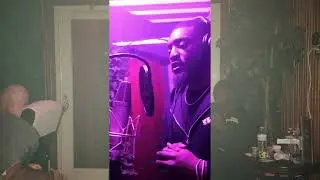 Studio Sessions Episode 1 : The Vault DMV