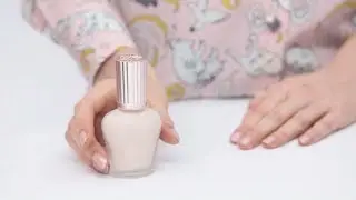Paul & Joe Moisturizing Foundation Primer L Tutorial