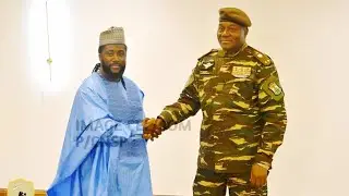 L'artiste Guinéene Eli Kamano est reçu par le chef de l'État général de brigade Abdourahamane Tiani