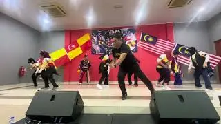 CF Yang penting happy 