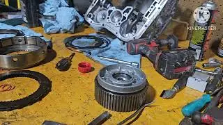 Chrysler A-518 46RH transmission front clutch assembly tear down