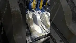 &ldquo;&iquest;As&iacute; se hacen las suelas de los zapatos? 😮 &iexcl;Parece magia qu&iacute;mica!&rdquo;
