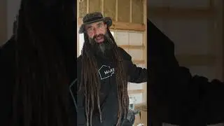 Spray foam vs R13 batt, here&rsquo;s what you need to know 🛠️  #WallInsulation #SprayFoamVsBatt #Dallas