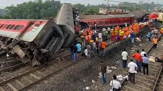 India railway train WAD-9HC 😭🚦 rajdhani superfast express train 📸🚦 live train video 