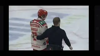 Tuomareilta aivan k&auml;sitt&auml;m&auml;t&ouml;n vihellys | Lassi Vanhatalo ulos p&auml;&auml;h&auml;n kohdistuneesta taklauksesta