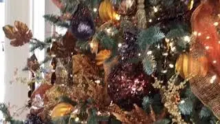 Stunning Copper and Gold Christmas tree decorating