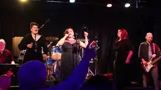 Nyrie singing Rolling in the Deep (Adele cover)