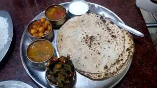 North Indian Thali meals in Trivandrum | त्रिवेंद्रम में थाली खाना | 5 places for North Indian food