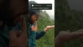 How to remove a leech 🪱  Read more on description. #hiking #environment #survival #shorts #outdoors