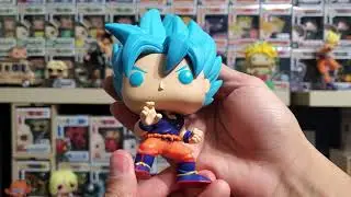 Распаковка новой эксклюзивной фигурки SSGSS Goku Hot Topic Funko Pop 2019 &mdash; безумные СИНИЕ волосы!