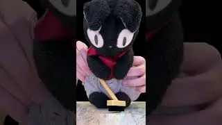 Kuro the Plush Cat Cleans Paint Mess with a Mop 🧼😺