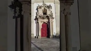 Католическая церковь Capela do Senhor das Barrocas в Авейру
