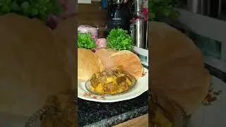 Hotel Style Sabzi Poodi Recipe | Crispy Poori & Mix Curry | Street Food Style #shorts #poori #sabzi