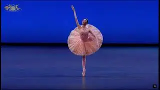 김유진 발레리나 모스크바 발레 콩쿠르 갈라 중 로즈 아다지오 (Moscow Ballet Competition gala - rose adagio)