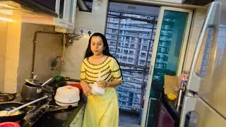Cloud kitchen order ke liye non veg meal ready kia 