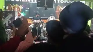 संदेशा आती है तुम घर कब जाओगे गाना....