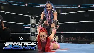 Giulia & Kiana James steal a win over Michin & B-Fab: SmackDown highlights, Sept. 26, 2025