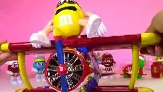 M&M Chocolate Airplane Candy Dispenser Christmas Toy