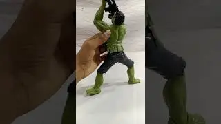 The Incredible Hulk's Secret Weapon Battery operated Hulk with toy gun