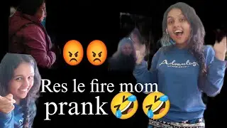 |prank to mom| |funny prank|  res le aagho hunu vayo🤣🤣🤣