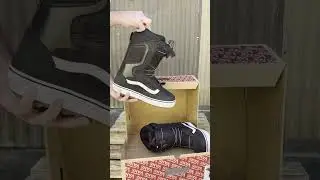 #vans #StepOn classic look #snowboarding #boots