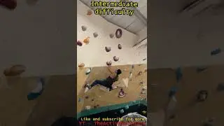 Intermediate difficulty climb #bouldering #climbing #fitness #youtubeshorts #instagramreels #tiktok
