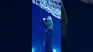 Linkin Park’s NEW Singer Gets EMOTIONAL On Stage