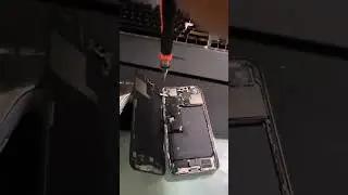 HOW TO REMOVE STRIPPED TRIWING SCREWS FROM IPHONE 14 PRO MAX