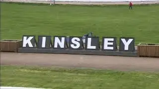 Kinsley Greyhound Races on 25th May 2021