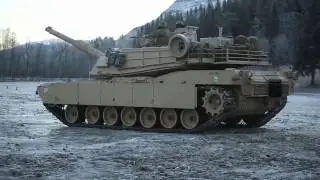 U S  Marines Learn To Drive Tanks On Ice In Norway