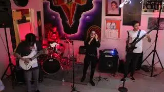 2  Lilith, Beauty Lies, Live at Inchoate Art Gallery