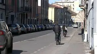 Cremona, ciclabile di via Massarotti sotto accusa: &ldquo;Grande pericolo&rdquo;