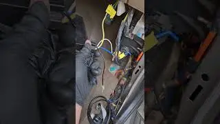 EARLY 2000'S FORD, EXPEDITION ,LINCOLN NAVIGATOR FUEL PUMP RELAY BYPASS/ EXTERNAL RELAY.