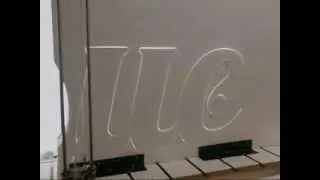 Cortadora de Espumas CNC 2D Casera