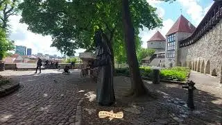 Danish King's Garden | Tallinn Old Town | Estonia | Estonian Republic