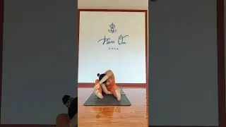 Twist Pose 🧡Join my class Power Yoga , Chair Yoga , Private Yoga