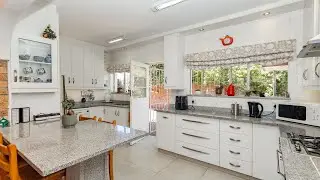 R4 625 000 | A Versatile Sonstraal Home Designed for Living, Working and Earning.
