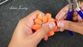 UPCYCLE Old Jewelry into DIY Plant Stakes, Vintage Jewelry Upcycle, DIY Decor