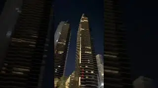 Iconic view of burj Khalifa 🥂 #dubaitravelvlog #dubai #dubailife #burjkhalifa  #dubaitouristplaces