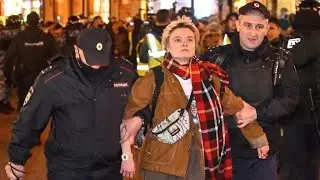 Ukraine war: Hundreds arrested as Russian draft protests continue