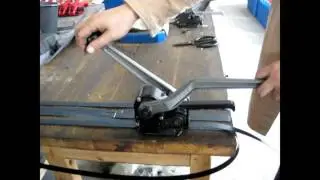 （other items related to strapping） Steel strapping tool with seal-less combination sealer and cutter