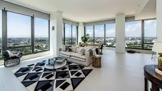 A dramatic 3-bedroom penthouse at the new Landmark West Loop