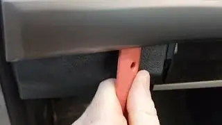VW Amarok Centre Console Button Trim Removal - Part 2