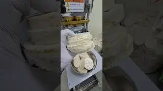 How Puffed Rice Cakes Are Made | SYP9502 Industrial Food Machine #machine #snacks #bread  #pancake