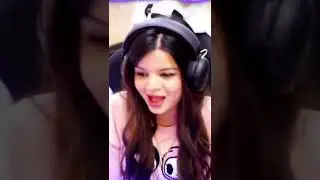 Best Way to Read Chat ft. Krutika 😚 #shorts